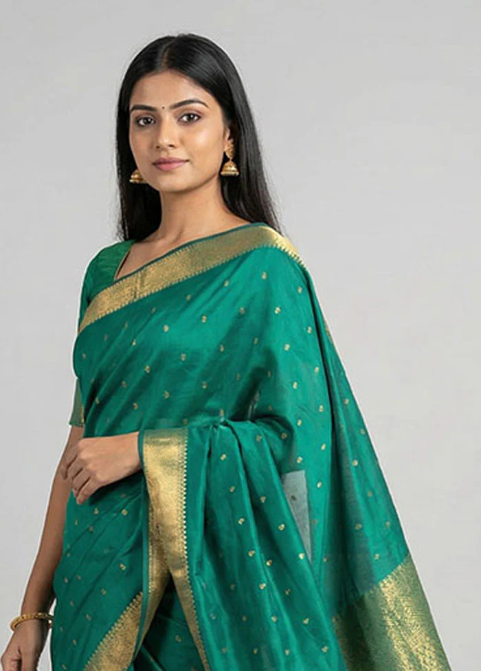 Blue Kanjivaram Silk Saree With Blouse Piece - Image 2