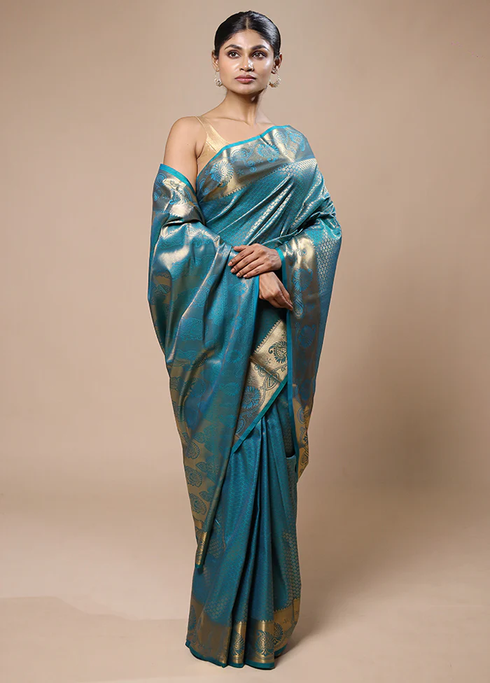 Blue Kanjivaram Silk Saree With Blouse Piece - Image 2