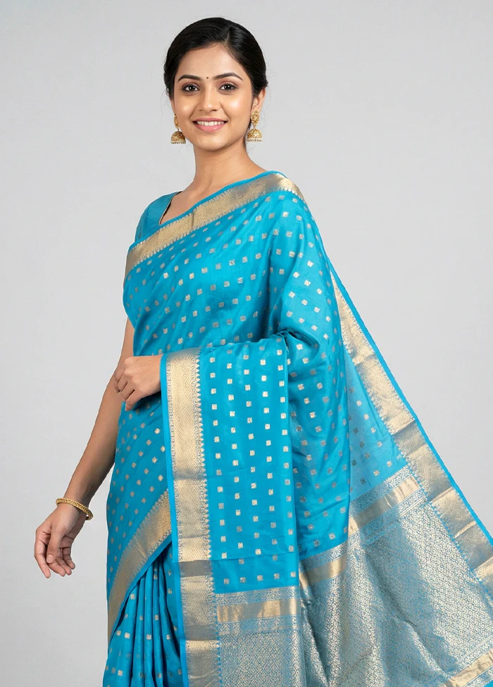 Blue Kanjivaram Silk Saree With Blouse Piece - Image 2