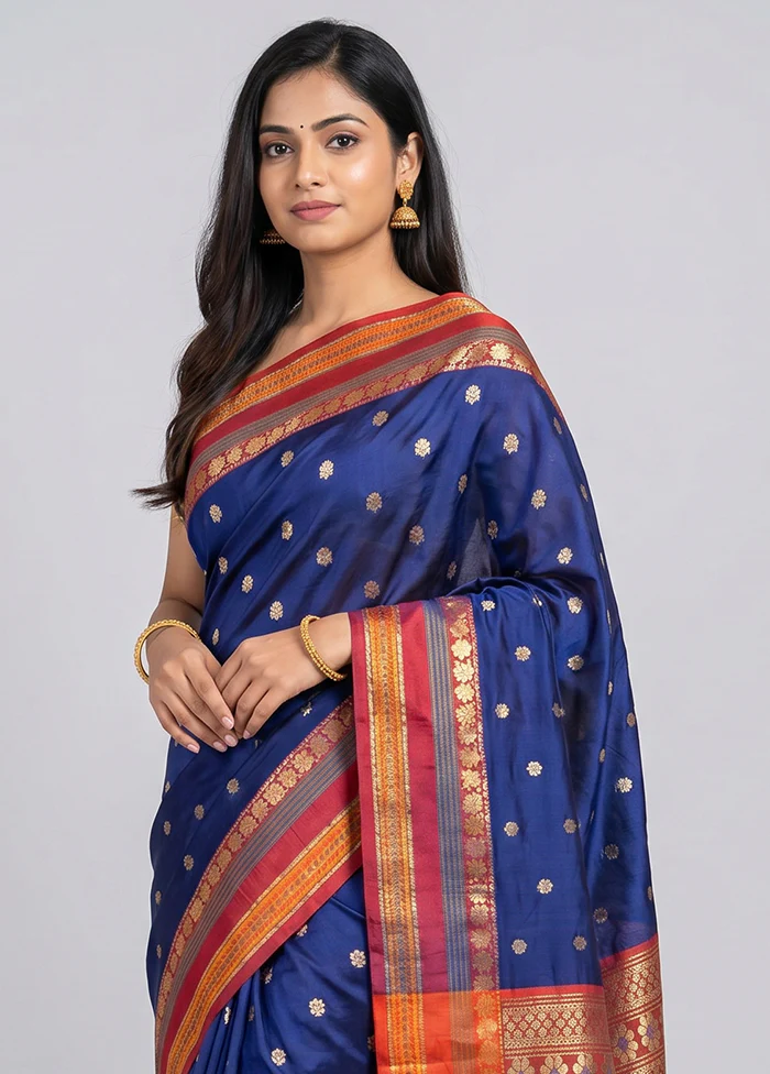 Blue Kanjivaram Silk Saree With Blouse Piece - Image 2