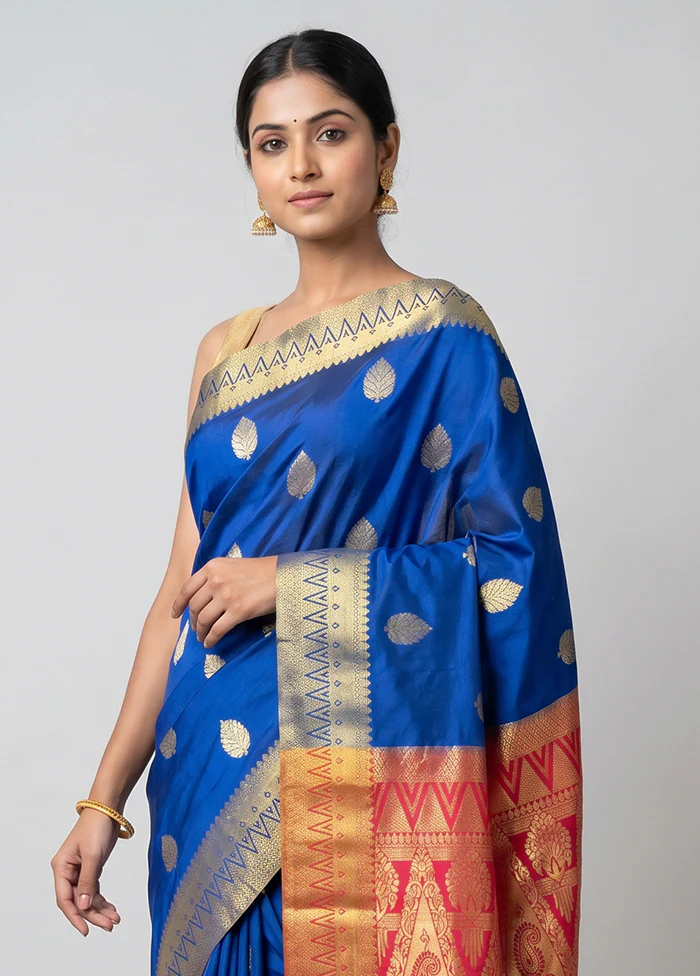 Blue Kanjivaram Silk Saree With Blouse Piece - Image 2