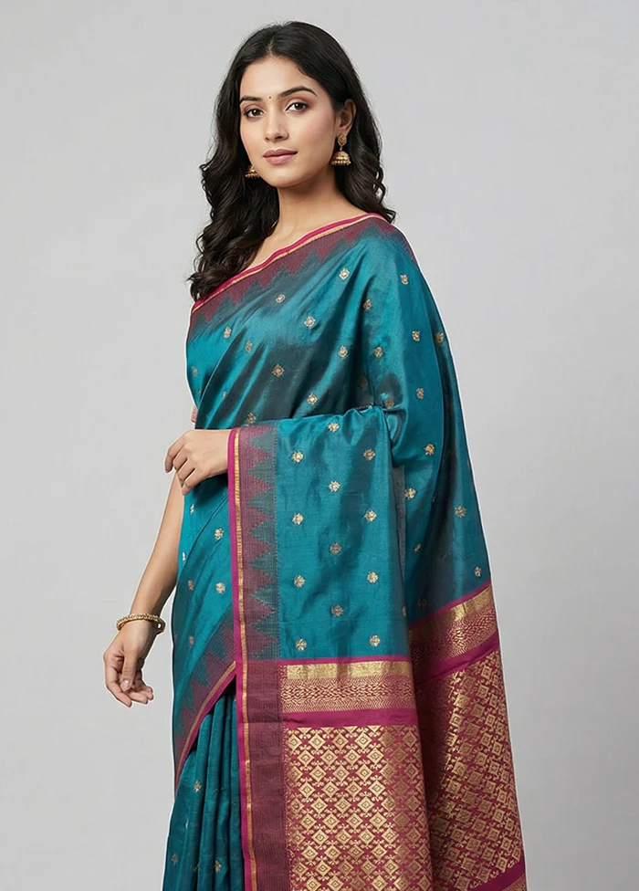 Blue Kanjivaram Silk Saree With Blouse Piece - Image 2