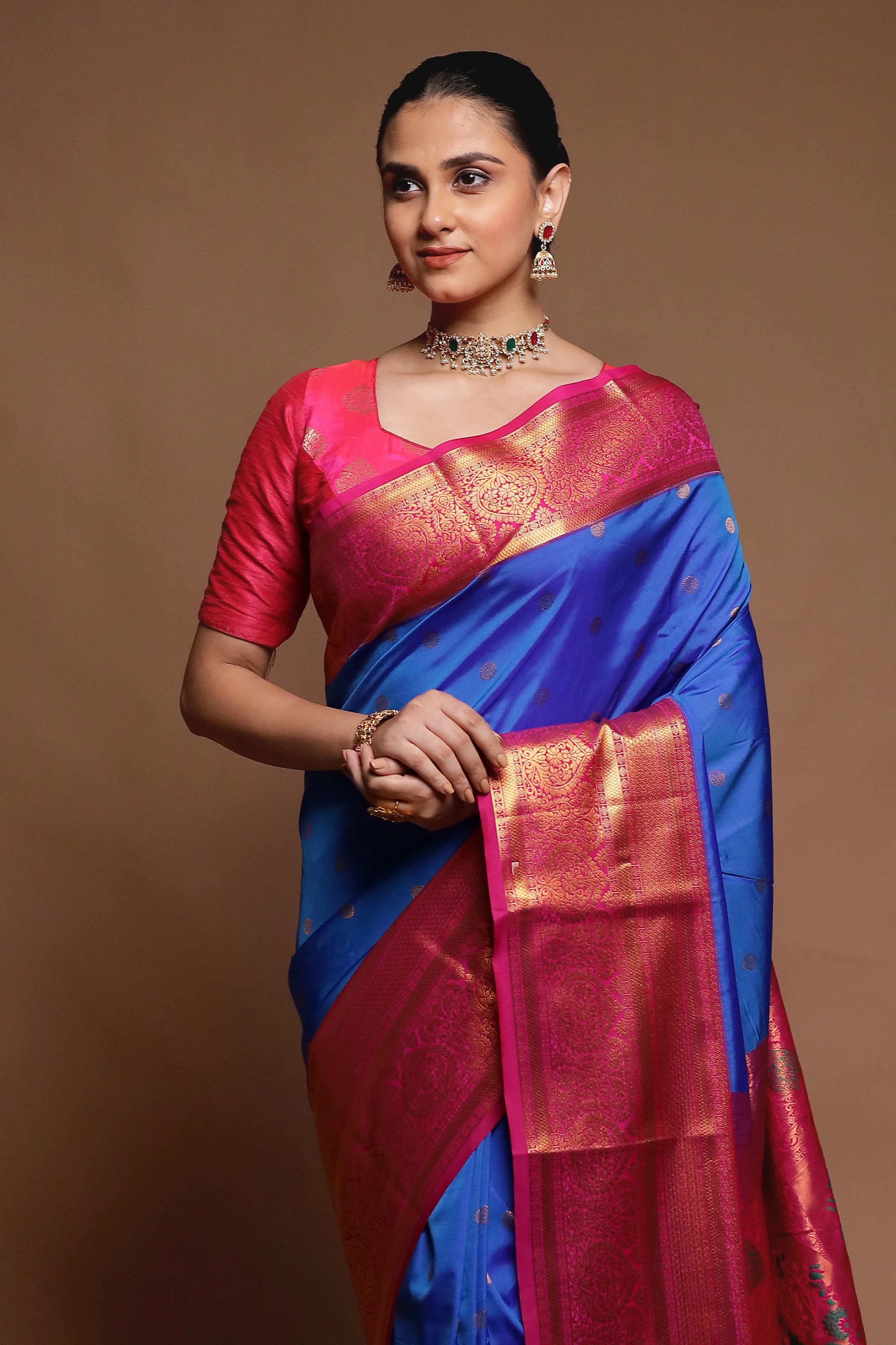 Blue Kanjivaram Silk Saree With Blouse Piece - Image 2