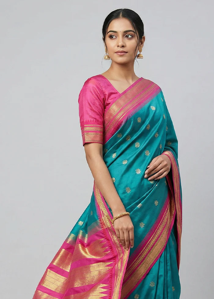Blue Kanjivaram Silk Saree With Blouse Piece - Image 2