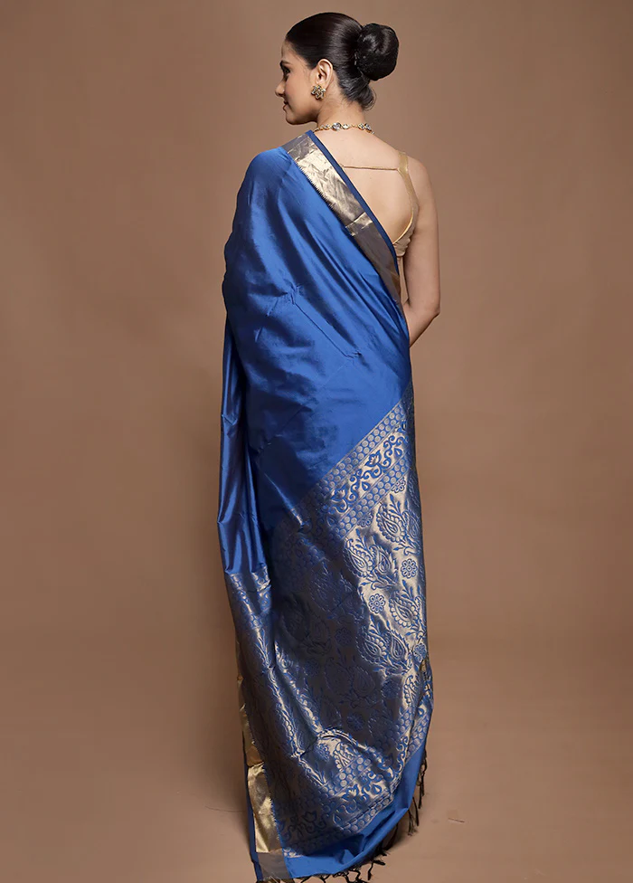 Blue Kanjivaram Silk Saree With Blouse Piece - Image 3