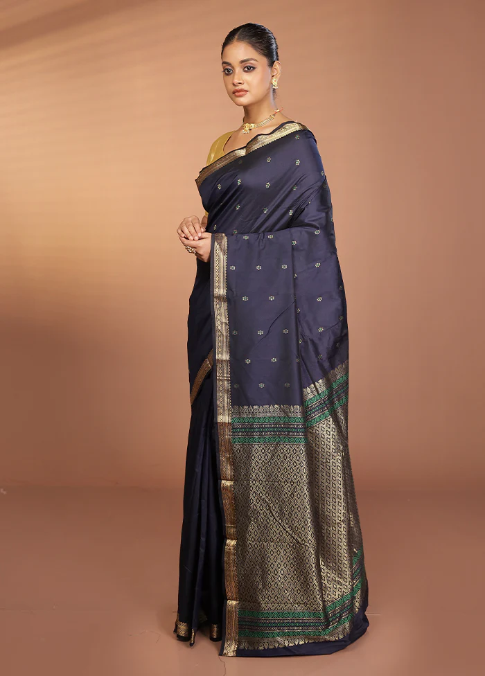 Blue Kanjivaram Silk Saree With Blouse Piece - Image 4