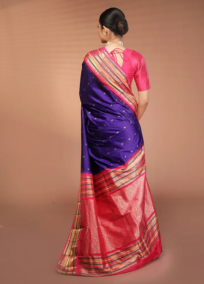 Blue Kanjivaram Silk Saree With Blouse Piece - Image 3