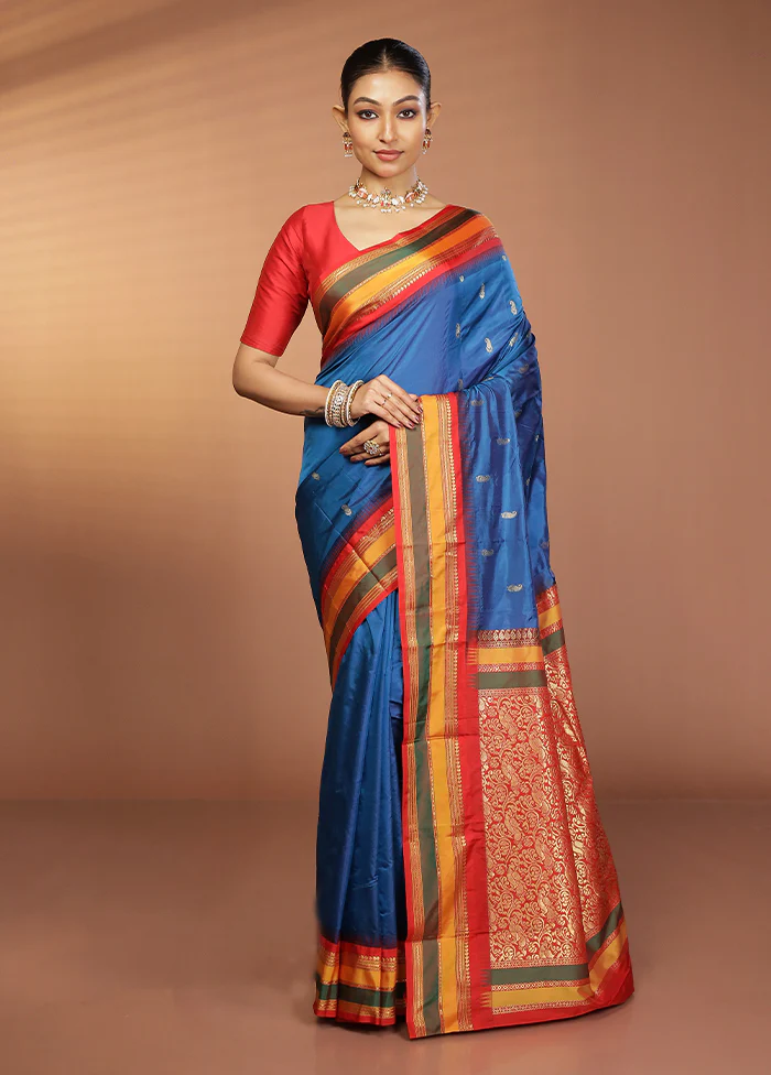 Blue Kanjivaram Silk Saree With Blouse Piece - Image 2