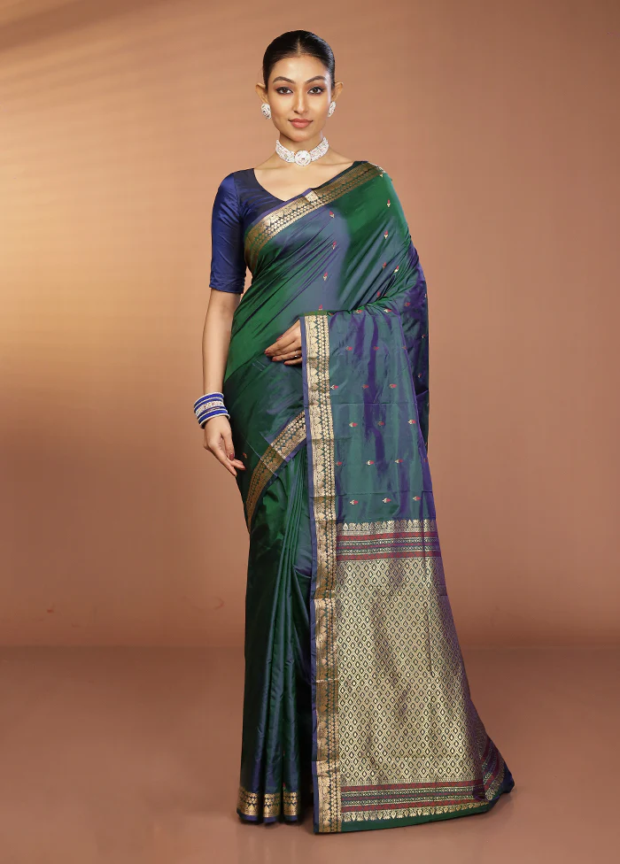 Blue Kanjivaram Silk Saree With Blouse Piece - Image 2