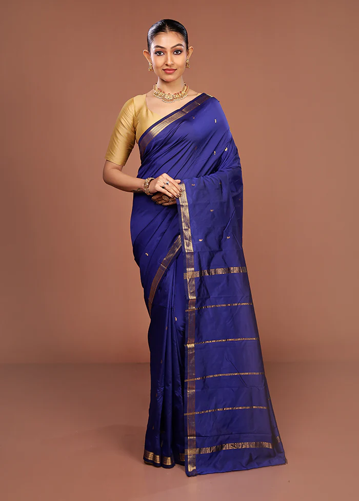 Blue Kanjivaram Silk Saree With Blouse Piece - Image 2