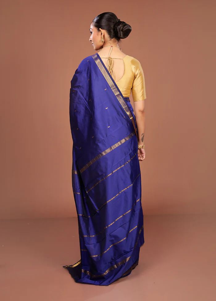 Blue Kanjivaram Silk Saree With Blouse Piece - Image 3