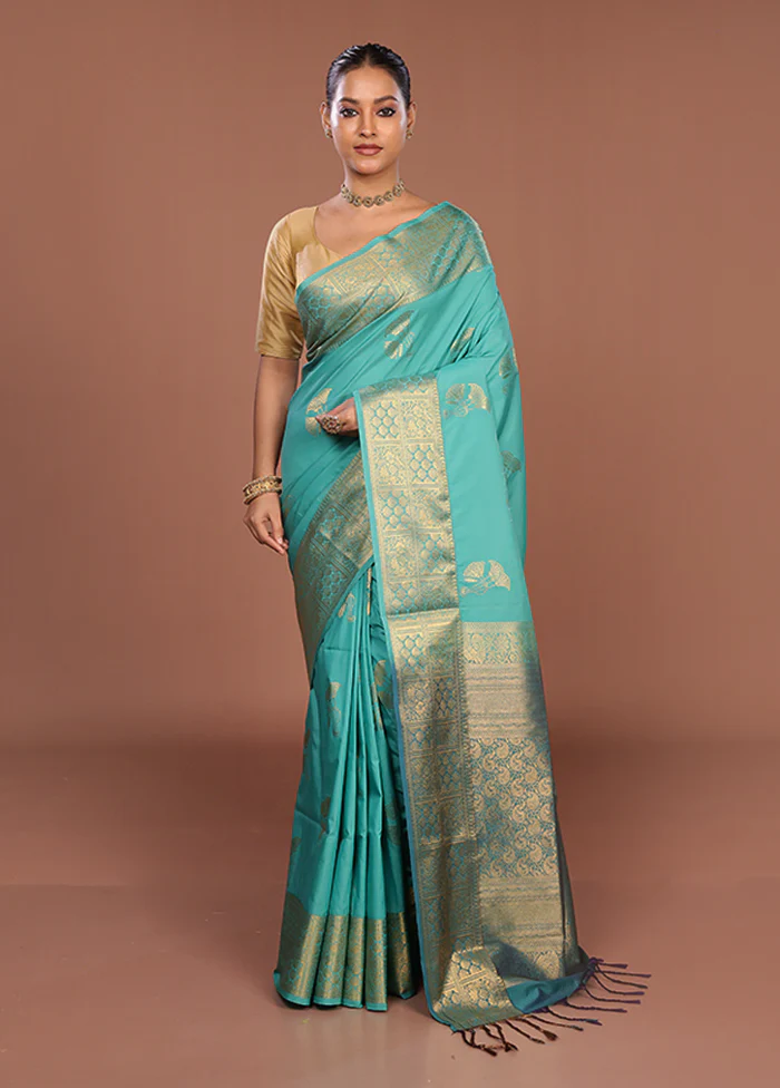 Blue Kanjivaram Silk Saree With Blouse Piece - Image 2