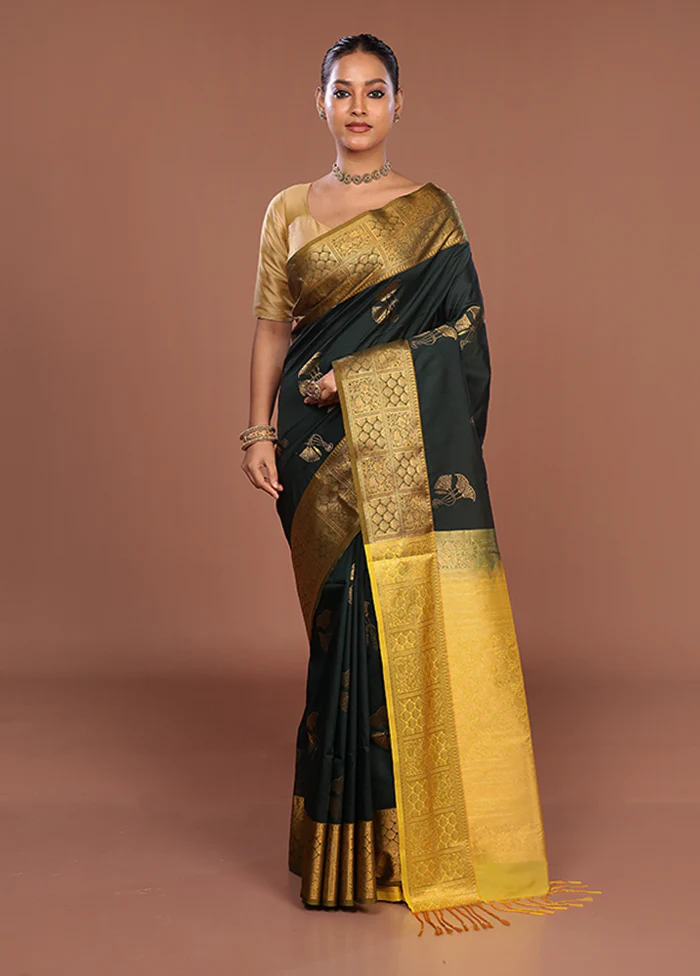 Blue Kanjivaram Silk Saree With Blouse Piece - Image 2