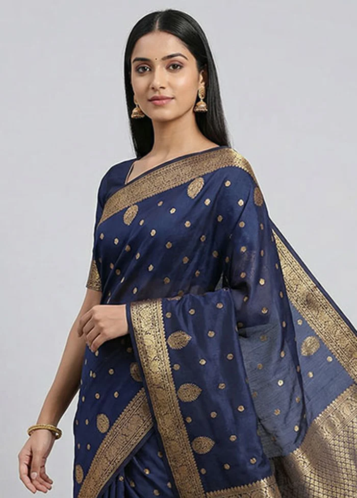 Blue Kanjivaram Silk Saree With Blouse Piece - Image 2