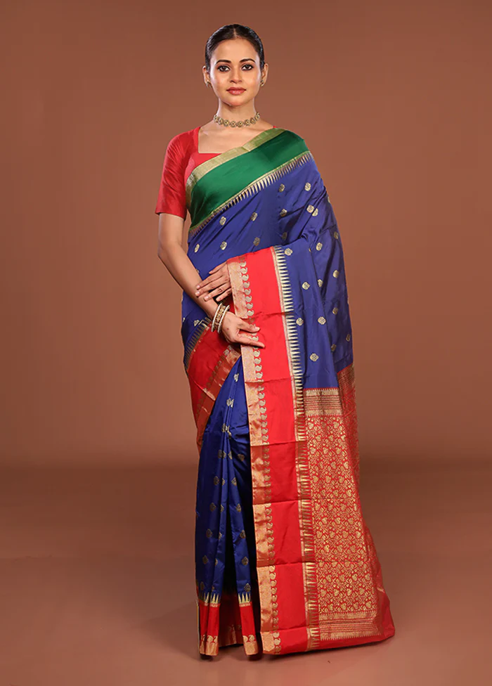 Blue Kanjivaram Silk Saree With Blouse Piece - Image 2