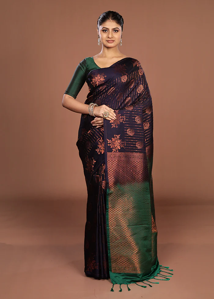 Blue Kanjivaram Silk Saree With Blouse Piece - Image 2