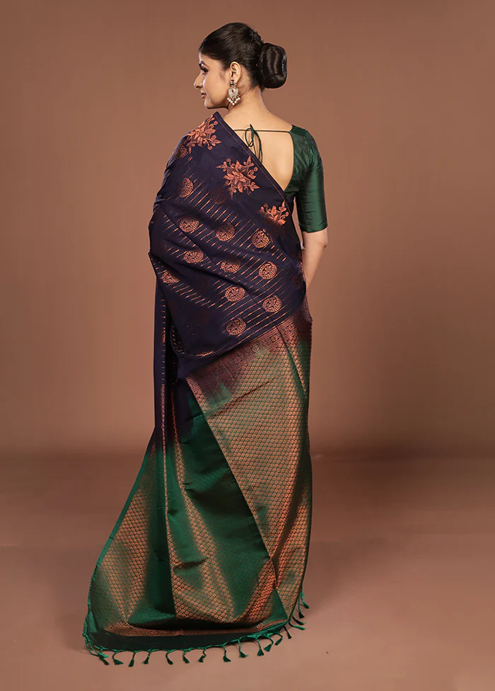 Blue Kanjivaram Silk Saree With Blouse Piece - Image 3