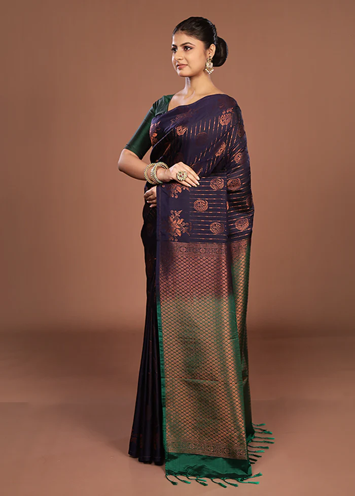 Blue Kanjivaram Silk Saree With Blouse Piece - Image 4