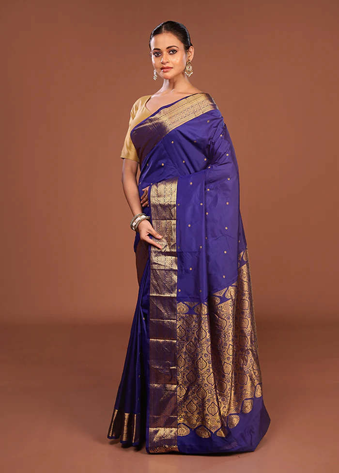 Blue Kanjivaram Silk Saree With Blouse Piece - Image 4