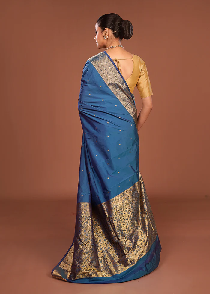 Blue Kanjivaram Silk Saree With Blouse Piece - Image 3