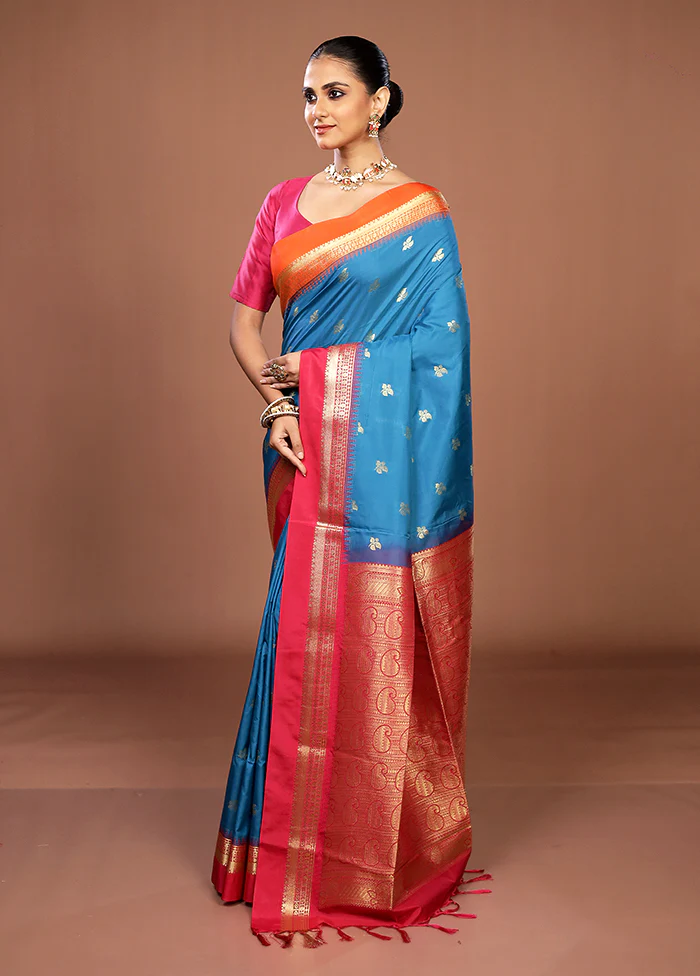 Blue Kanjivaram Silk Saree With Blouse Piece - Image 4
