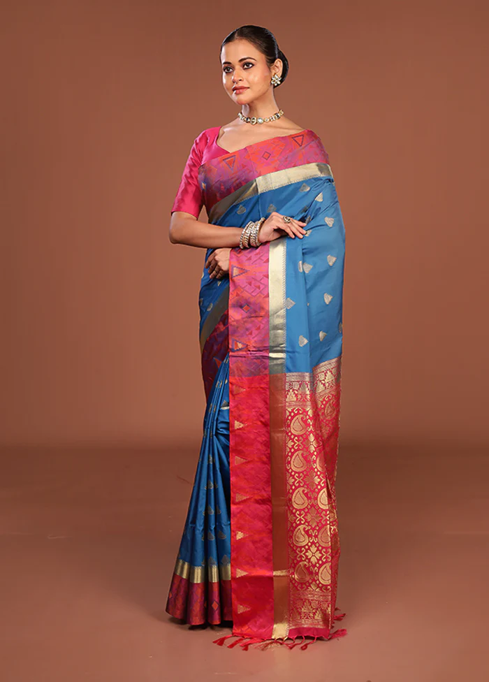 Blue Kanjivaram Silk Saree With Blouse Piece - Image 4