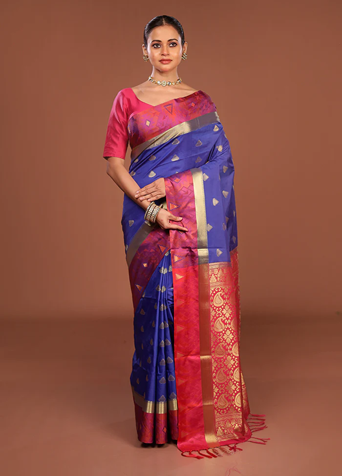 Blue Kanjivaram Silk Saree With Blouse Piece - Image 2