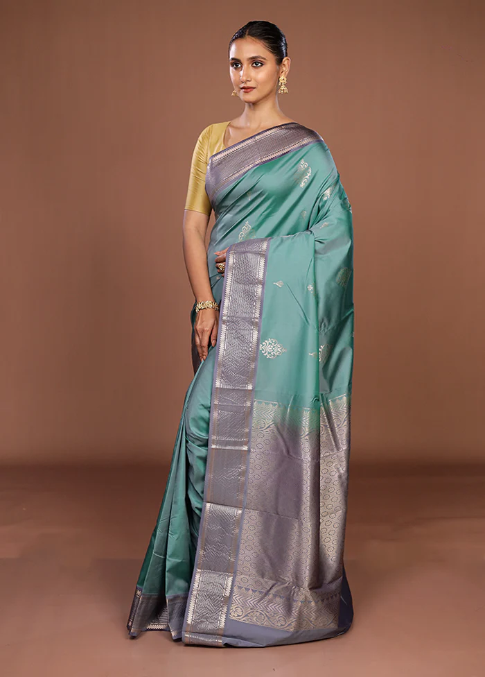 Blue Kanjivaram Silk Saree With Blouse Piece - Image 4