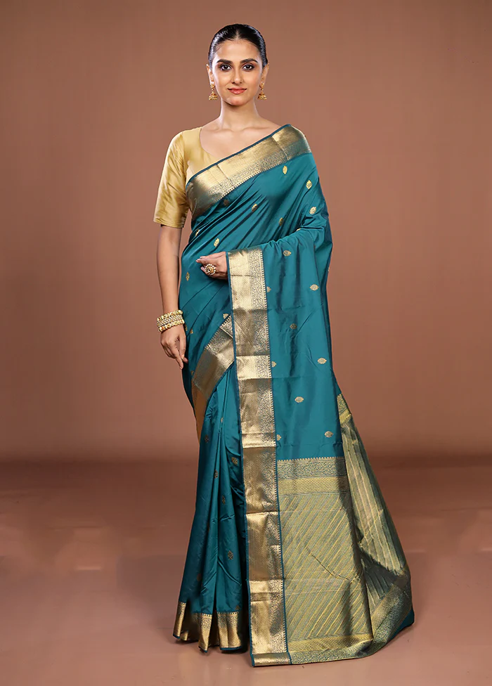 Blue Kanjivaram Silk Saree With Blouse Piece - Image 2