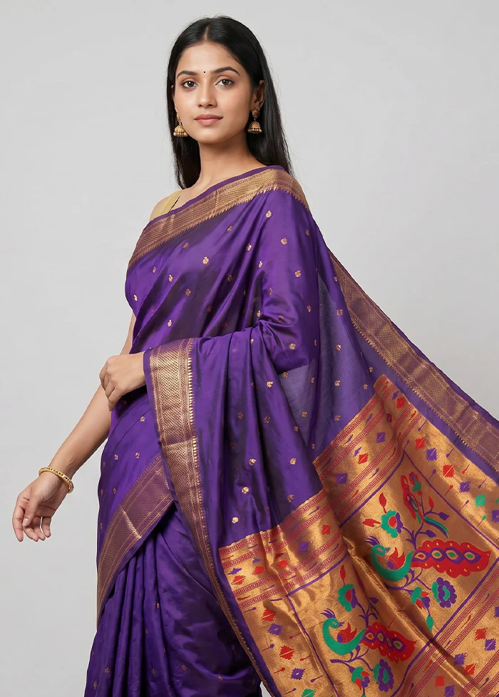 Blue Kanjivaram Silk Saree With Blouse Piece - Image 2