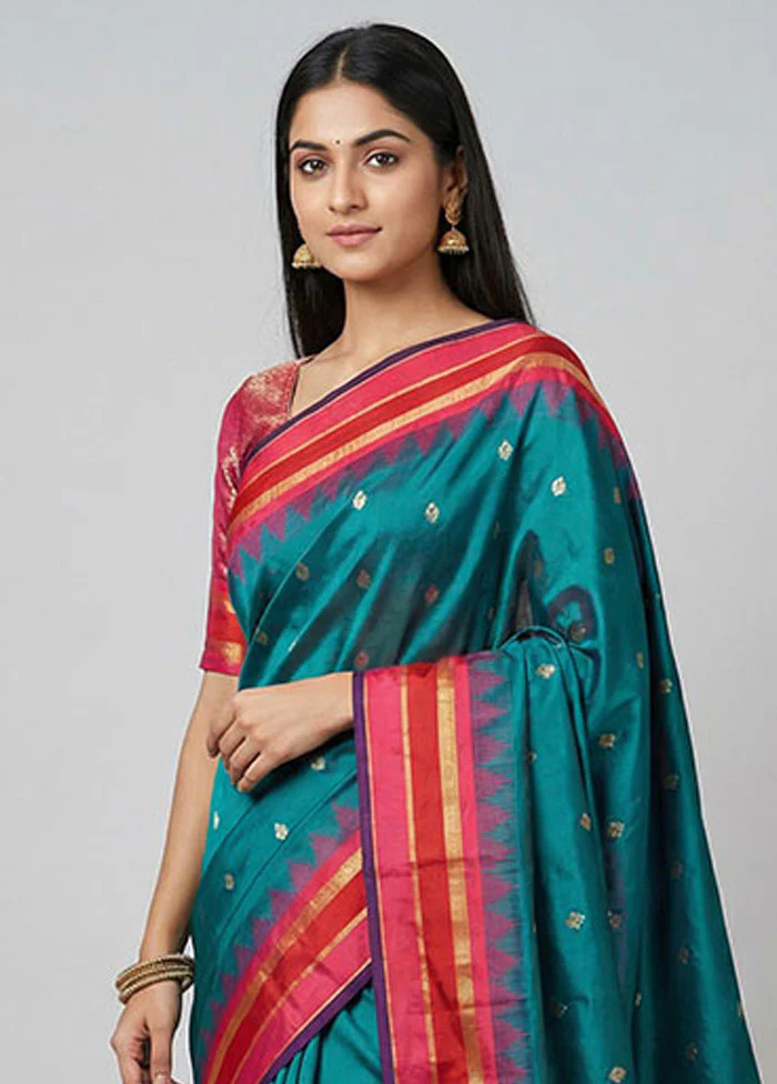 Blue Kanjivaram Silk Saree With Blouse Piece - Image 2