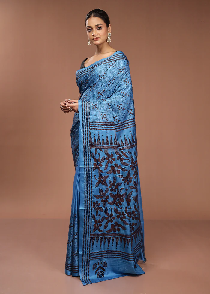 Blue Kantha Stitch Silk Saree With Blouse Piece - Image 4