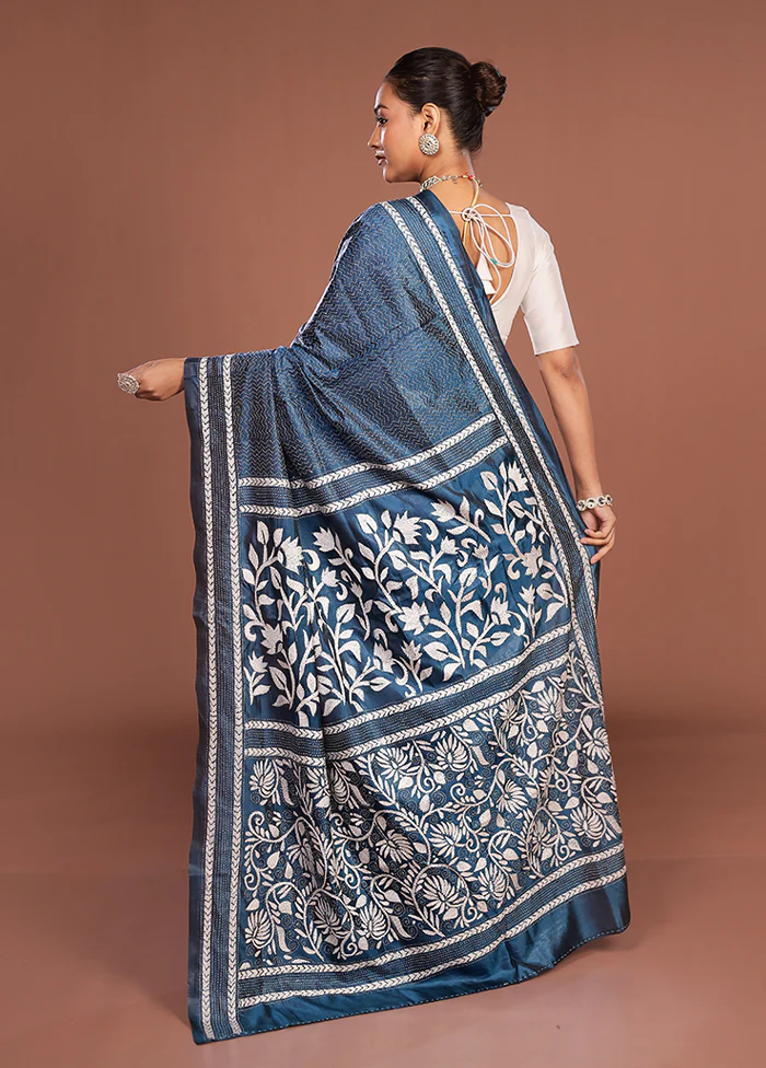 Blue Kantha Stitch Silk Saree With Blouse Piece - Image 3