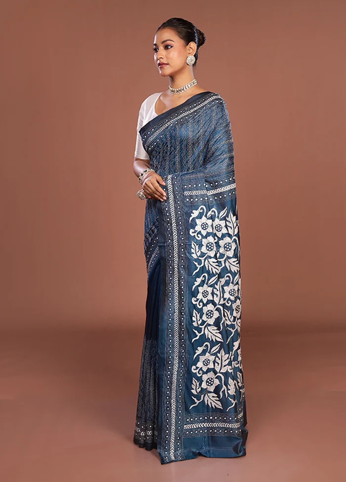 Blue Kantha Stitch Silk Saree With Blouse Piece - Image 4