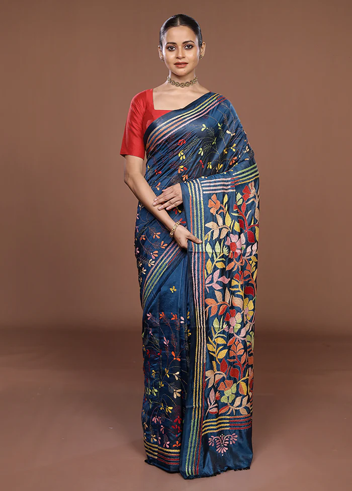 Blue Kantha Stitch Silk Saree With Blouse Piece - Image 2