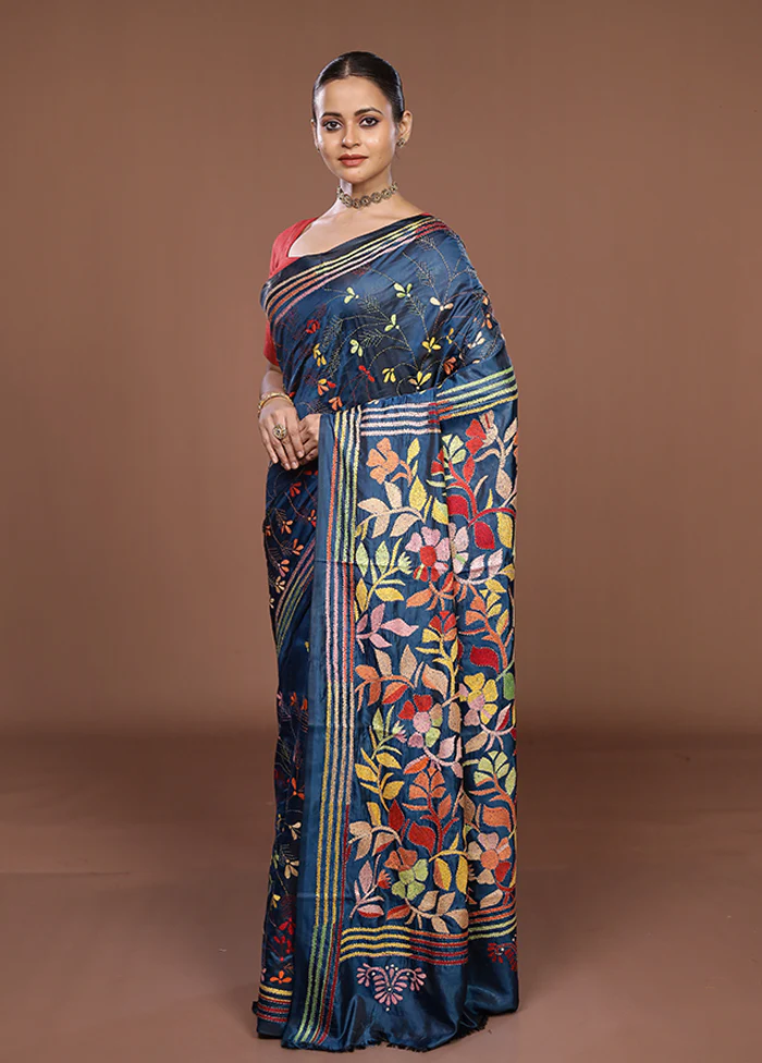 Blue Kantha Stitch Silk Saree With Blouse Piece - Image 4