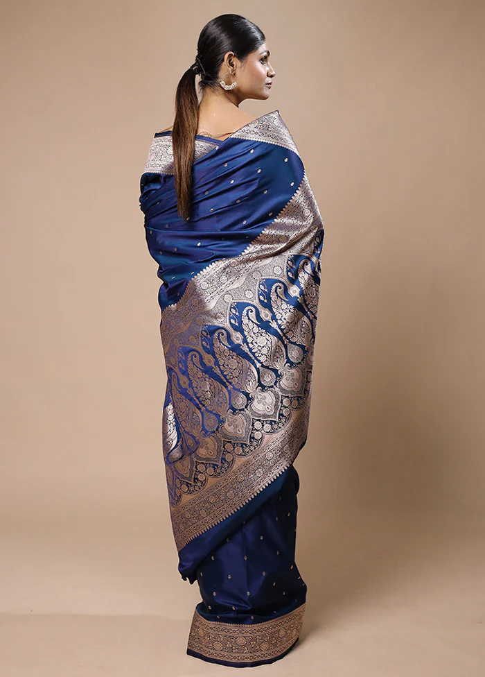 Blue Katan Silk Saree With Blouse Piece - Image 3