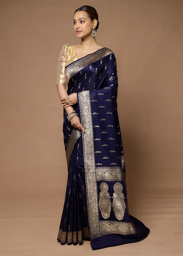 Blue Katan Silk Saree With Blouse Piece - Image 4