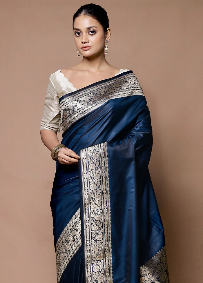 Blue Katan Silk Saree With Blouse Piece - Image 2