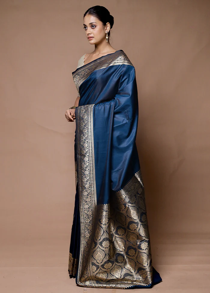 Blue Katan Silk Saree With Blouse Piece - Image 4