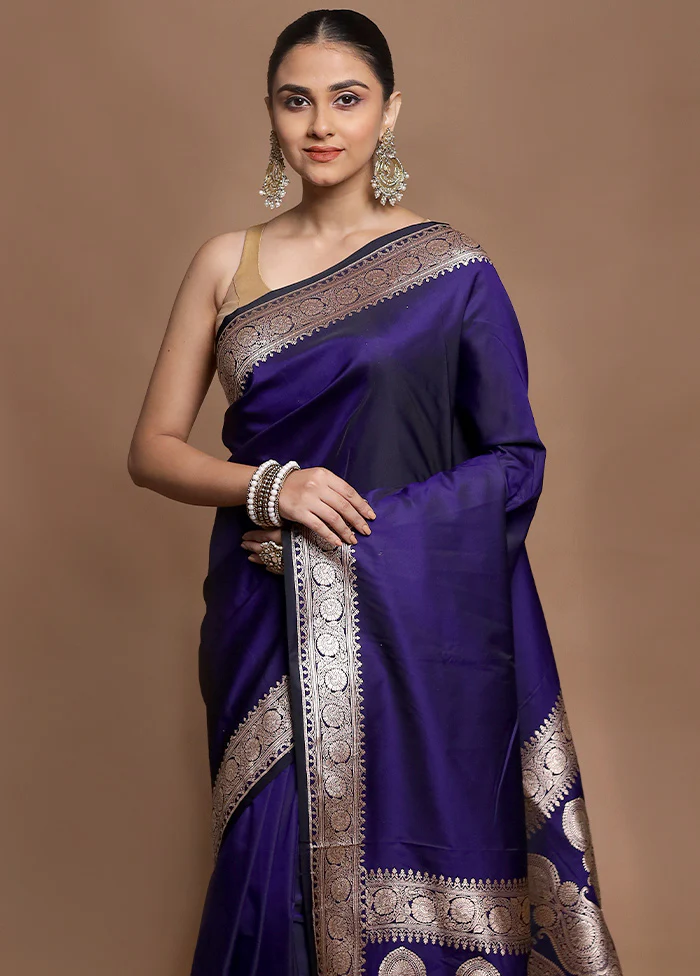 Blue Katan Silk Saree With Blouse Piece - Image 2