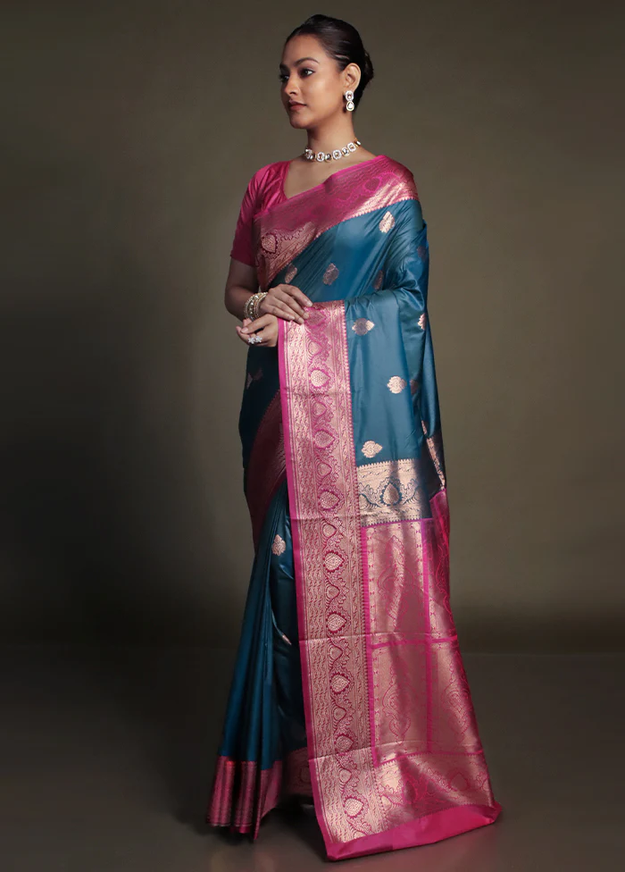 Blue Katan Silk Saree With Blouse Piece - Image 4