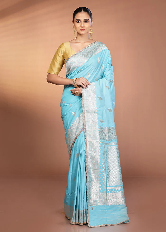 Blue Katan Silk Saree With Blouse Piece - Image 2