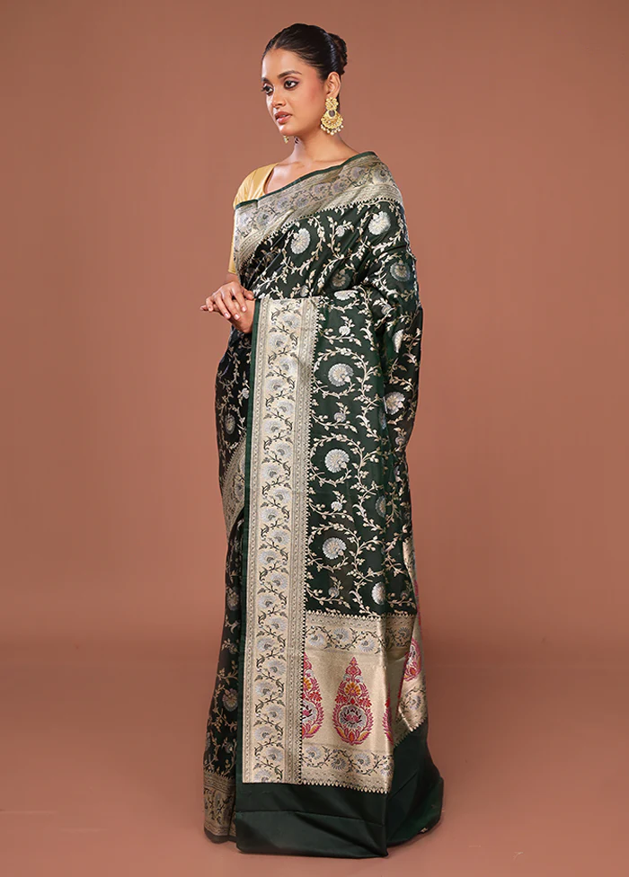 Green Katan Silk Saree With Blouse Piece - Image 4