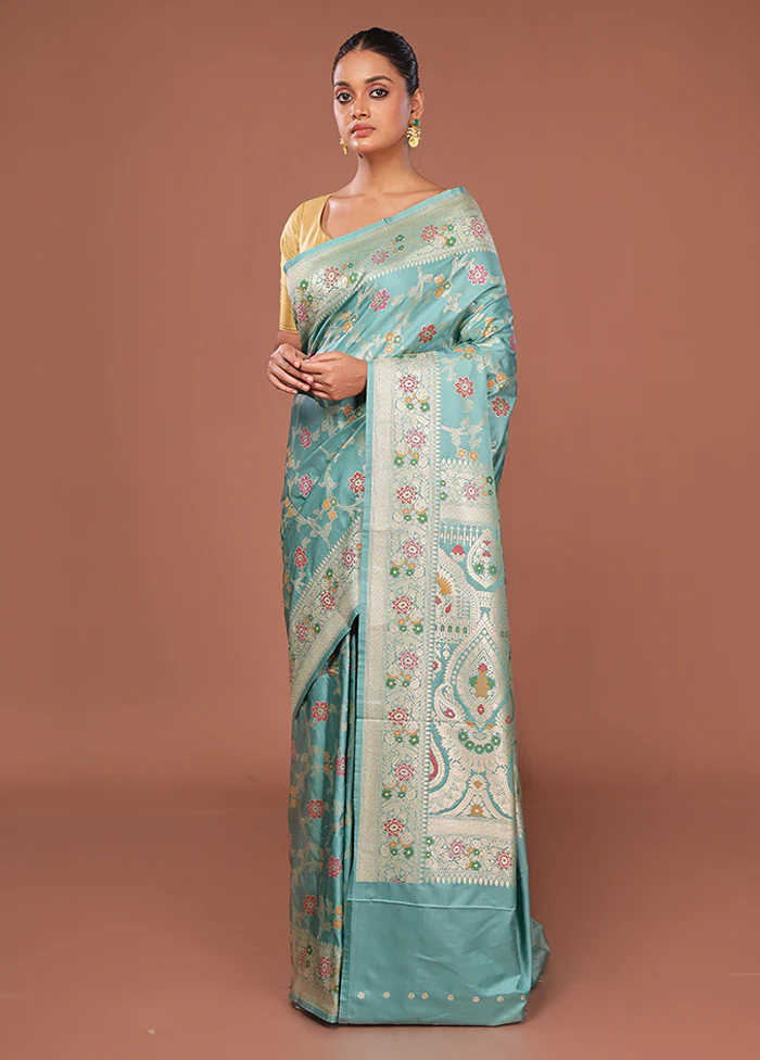 Blue Katan Silk Saree With Blouse Piece - Image 4