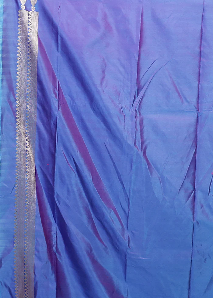 Blue Katan Silk Saree With Blouse Piece - Image 5