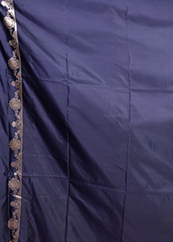 Blue Katan Silk Saree With Blouse Piece - Image 5