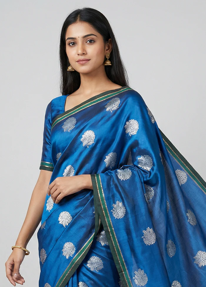 Blue Katan Silk Saree With Blouse Piece - Image 2