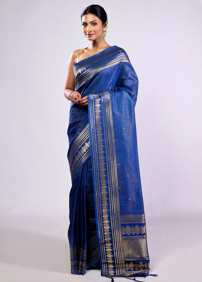 Blue Katan Silk Saree With Blouse Piece - Image 2