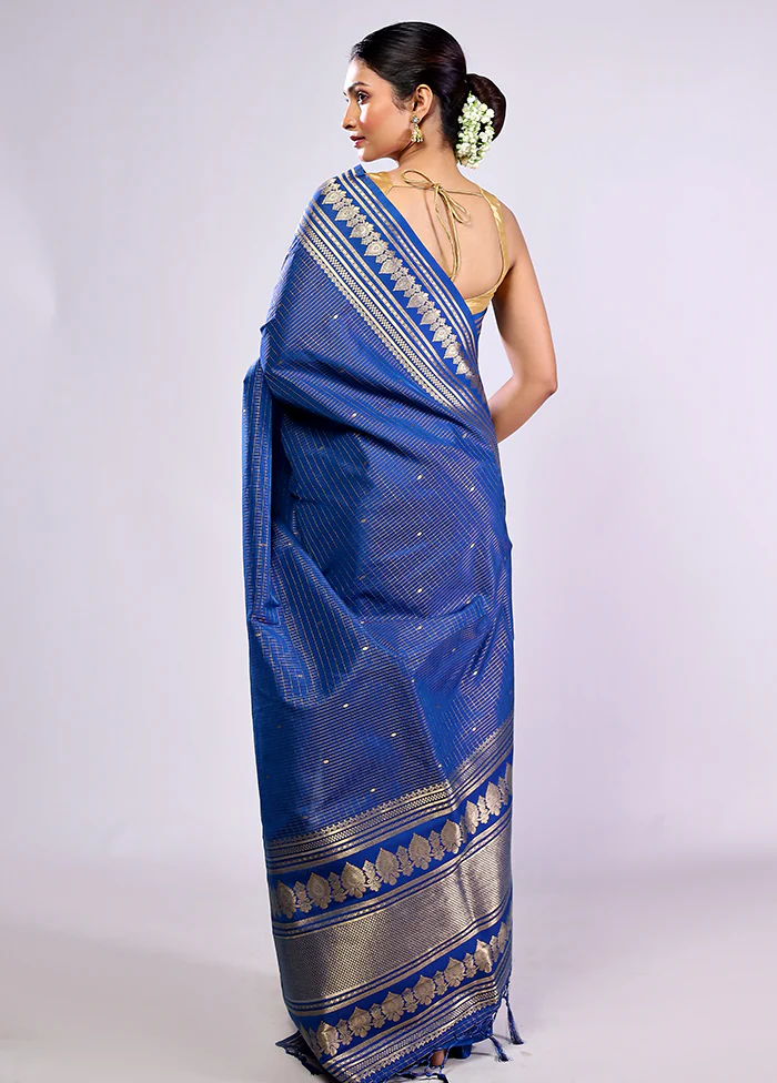 Blue Katan Silk Saree With Blouse Piece - Image 3